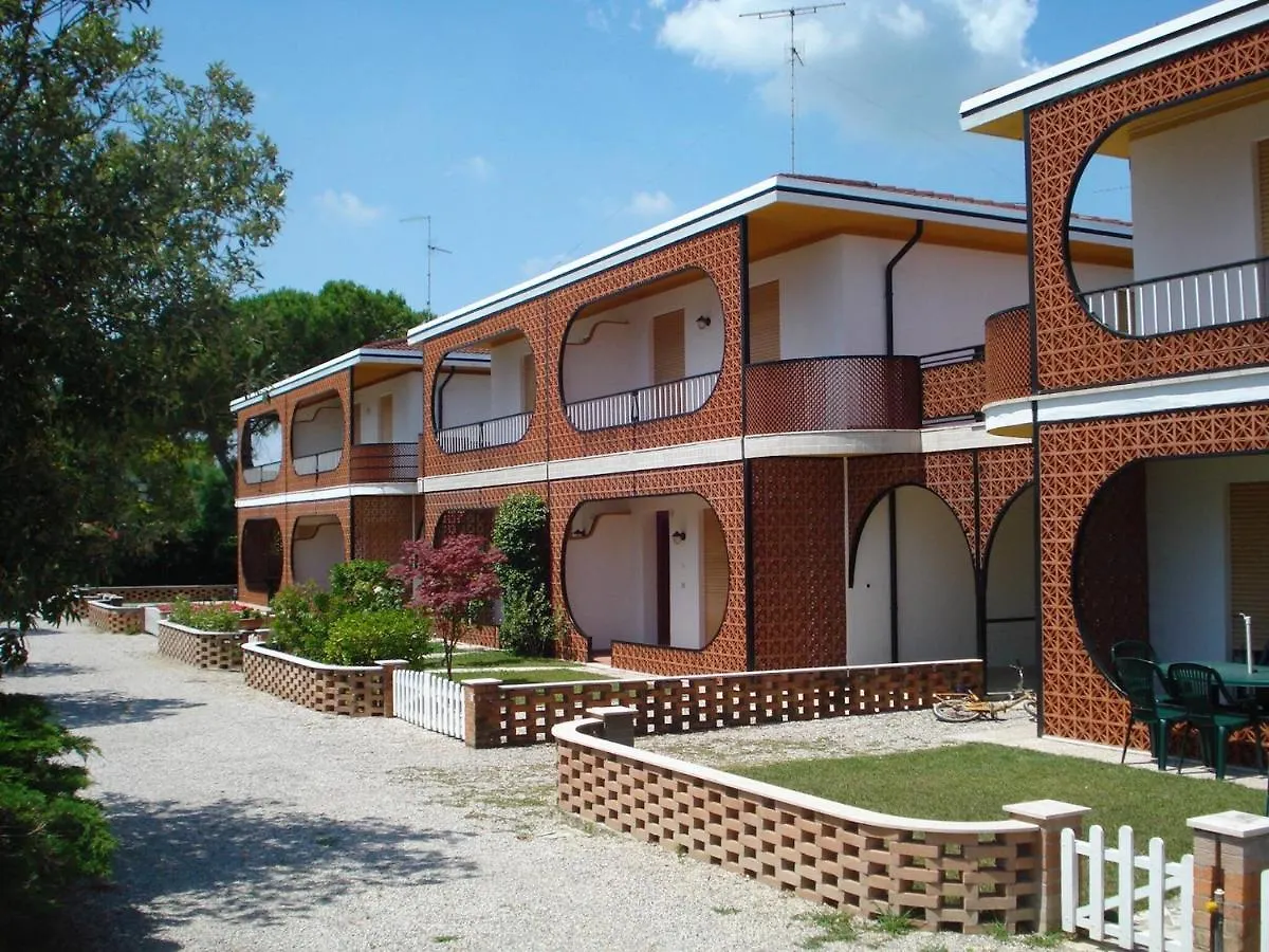 Gorgeous Villa For 8 With Shared Pool Porto Santa Margherita di Caorle